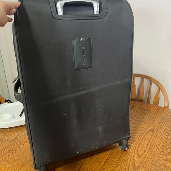 Ultra-lightweight Spinner Luggage - Picture 5 of 5